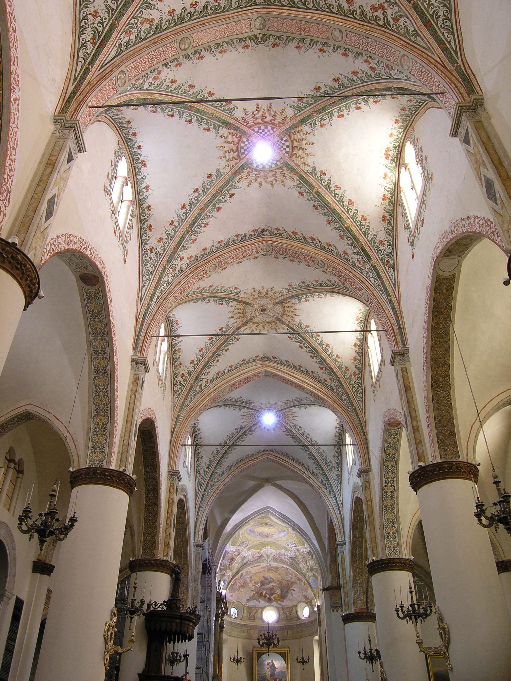 decorazioni soffitto navata centrale